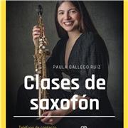Profesora de saxofón y piano, graduada en el conservatorio superior de música